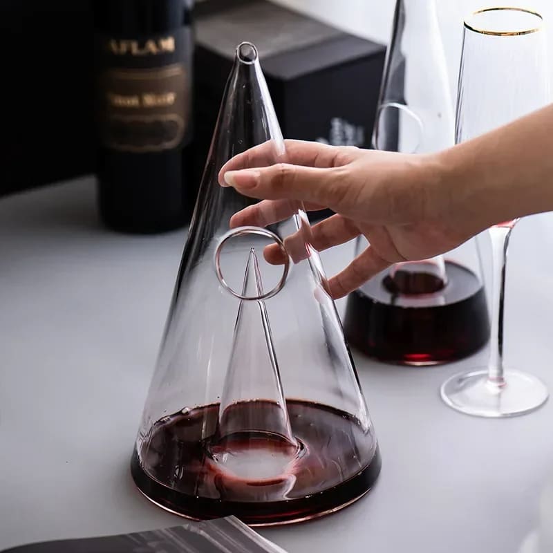 Decanter de Vinho Whisky Vidro Pirâmide Bar em Casa