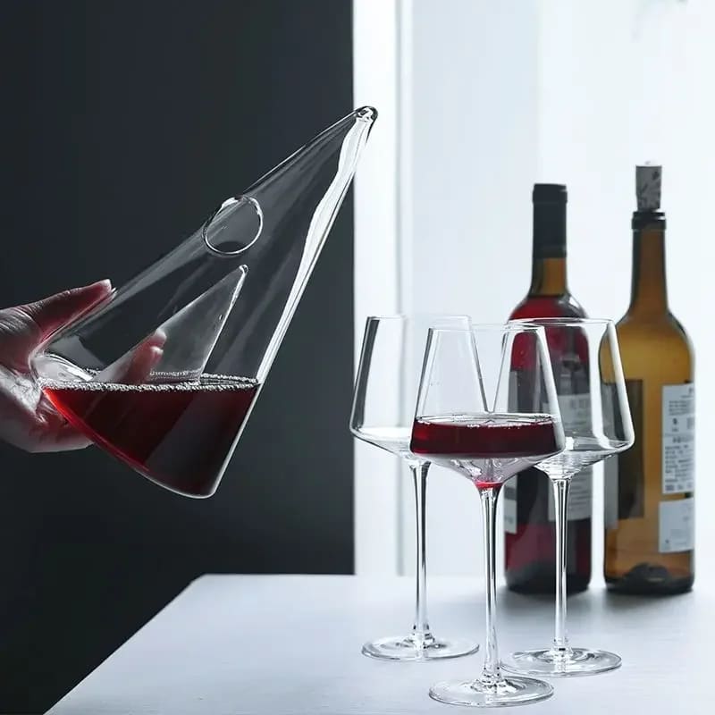 Decanter de Vinho Whisky Vidro Pirâmide Bar em Casa
