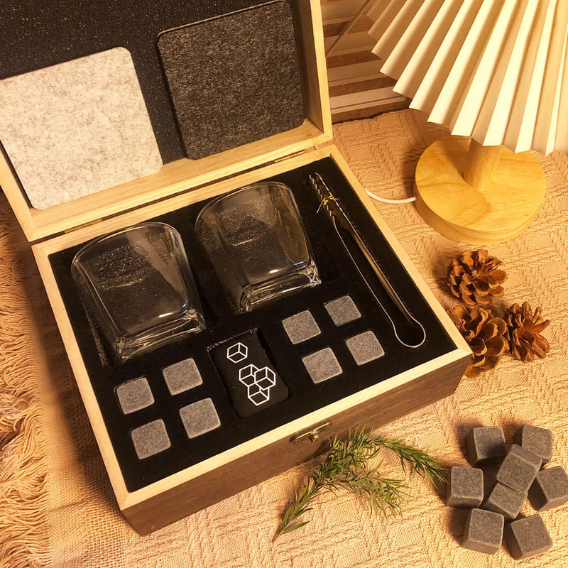 Kit Whisky Copos Cubo de Gelo Pegador Bar em Casa