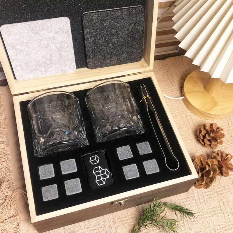 Kit Copos de Whisky para Presente - Conjunto de Copos, Cubos e Pegador